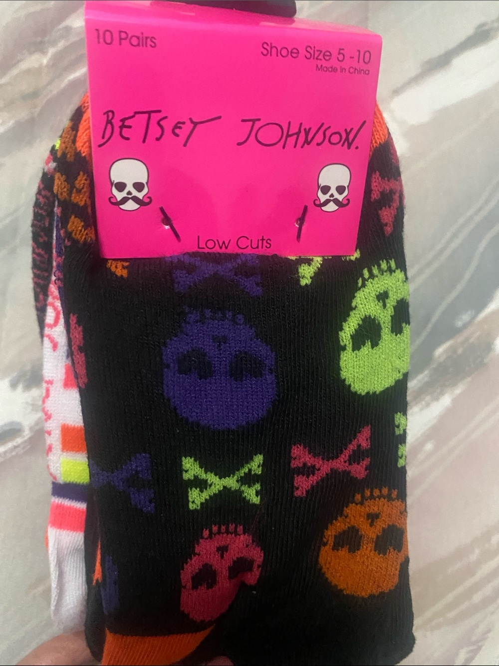 Betsey Johnson 10 pack No-Show Socks with Skull, striped & solid Patterns NWT - Picture 5 of 5